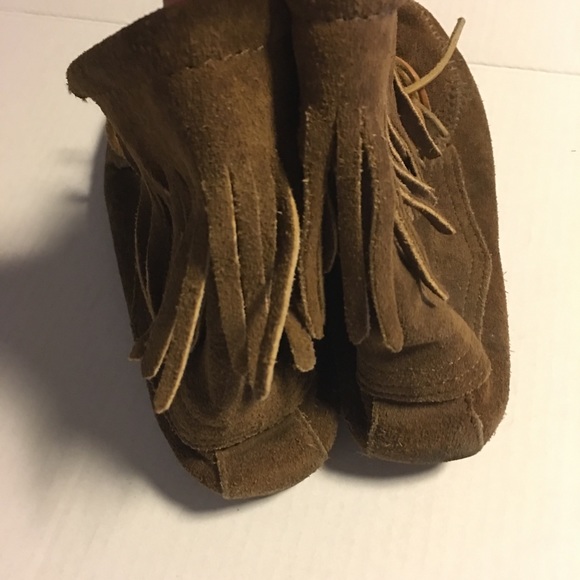 Minnetonka suede ankle tie up fringe - Picture 5 of 7